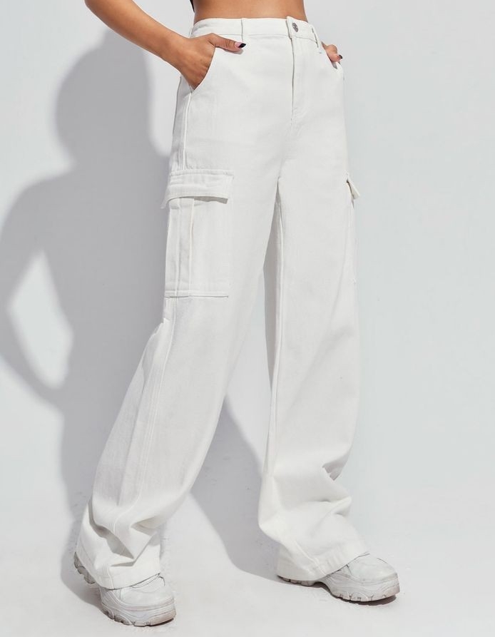 Baggy denim cargo for women ( Creamy White )