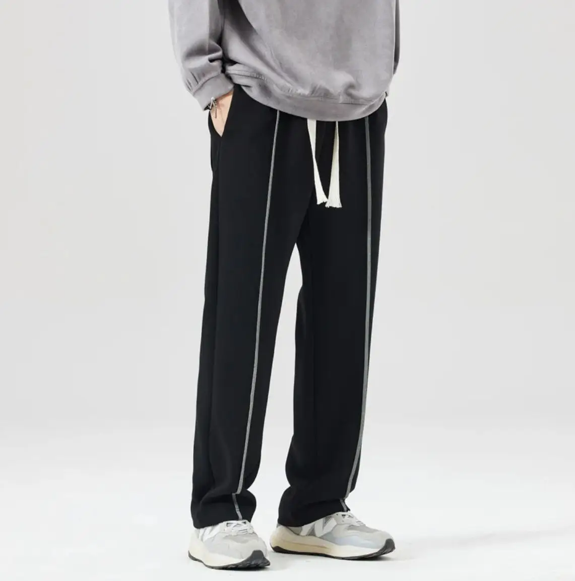 1 Stripe Black Regular Fit
